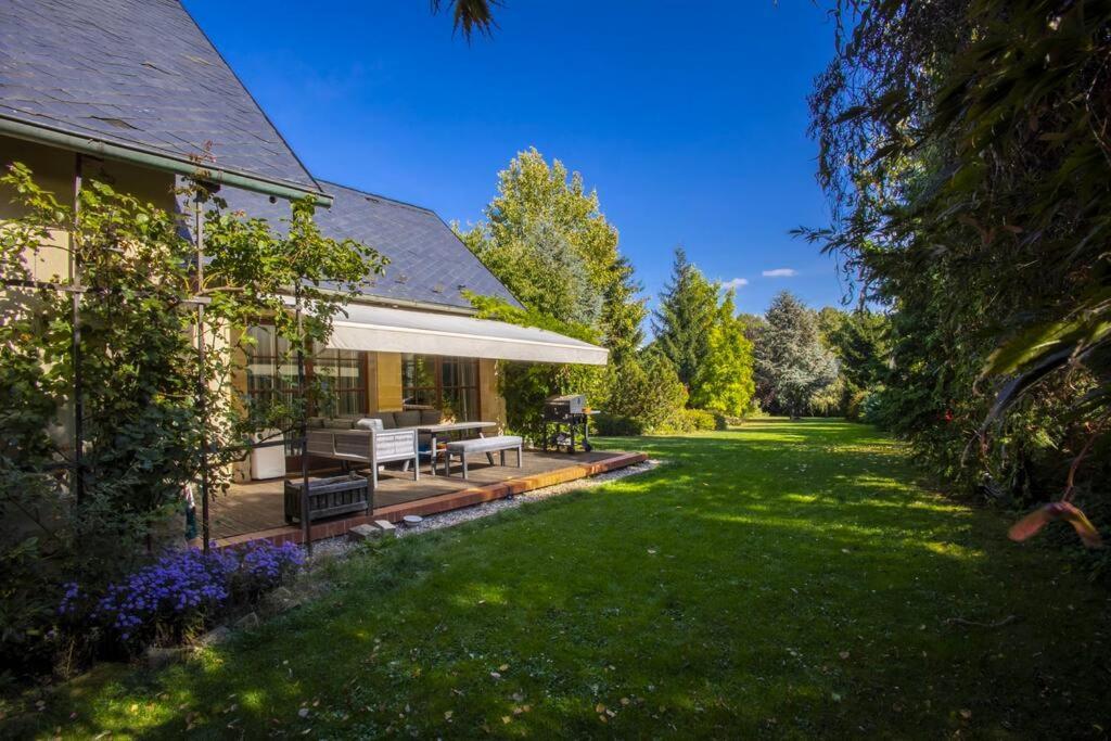 7 Bedroom Secluded Villa Close To Prague Říčany Εξωτερικό φωτογραφία